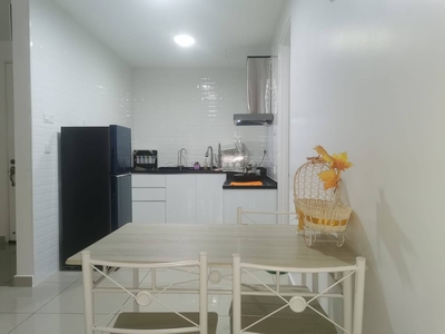 Upper East @ Tiger Lane, Ipoh, Perak For Rent, Move in condition, Pool View, Peacefull environment, Fully Furnished.
