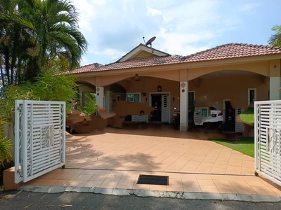 Villa Idaman Tanah Hitam, Chemor, Kinta, Perak, Single Storey Bungalow For Sale, Good Condition, Renovation,Fully furnished