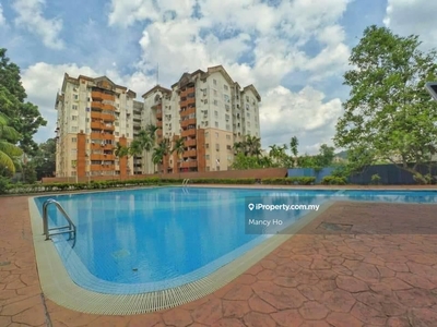 Apartment Juara Suria with pool Balakong