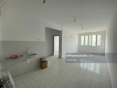 Bare Unit 800sqft Near Georgetown, Jelutong