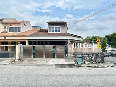 Freehold Limited 2 Storey Corner Lot For Sale At Sri Petaling KL