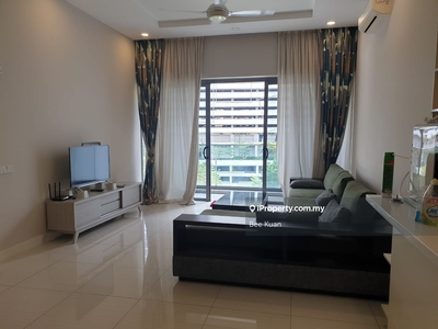 Fully Furnished at Facilities Floor for Rent