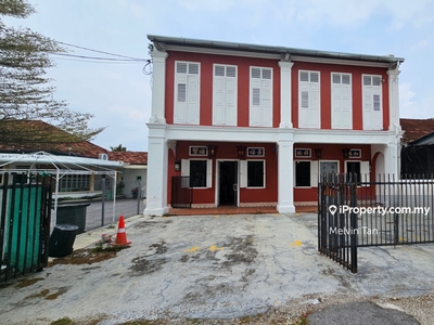 Limbongan 2 Unit Pre War Double Storey Building For Rent