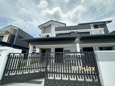 Ready move in Setia Alam Bywater 2sty semi d brand new gated guarded