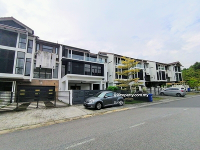 Surrounded with Greeneries 3 Storey Superlink Maple Terrace Denai Alam