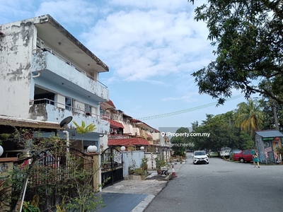 Taman muda 2.5 Sty house for rent, just Reno, convenient location