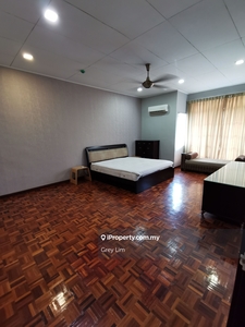 Upper Unit Townhouse for Rent
