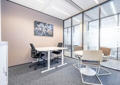 Private office space tailored to your business? unique needs in Regus The Pinnacle