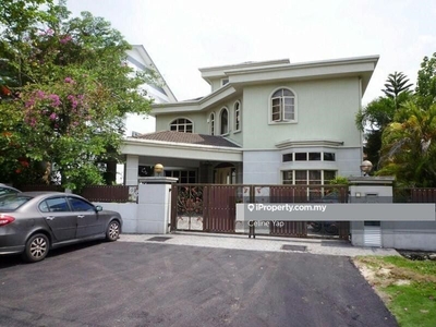 2 Sty Bungalow located at Taman Ampang Utama, Ampang Jaya up for sale!