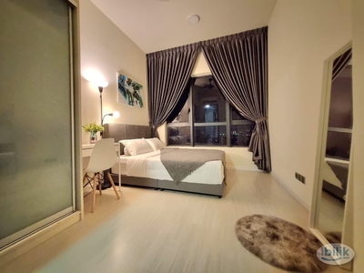 Fully furnished Master bedroom at The Era @ Segambut 5 mins to Publika Mont Kiara