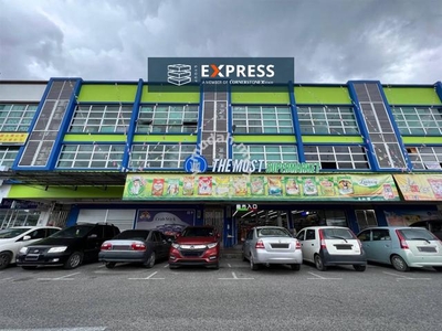 Triple Storey Shoplot at Airport Commercial Centre