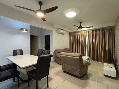 D Putra Suites Nearby IOI Mall Fully Furnished for Rent