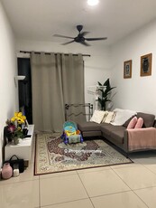 2b2r fully furnished unit for sale