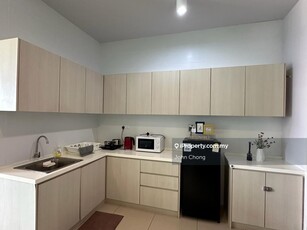 Cozy Renovated full furnished unit, Just bring your luggage to move in