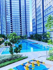 Facing Swimming Pool Residensi Rimbun Canopy Hills Kajang For Sale
