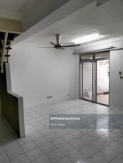 Puj 2 @Puncak Jalil double story house for rent