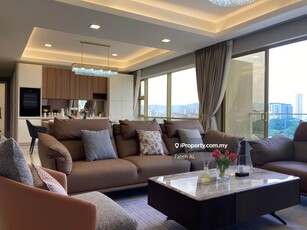 R8 Residency, New Luxury Condo in Heart of U-Thant