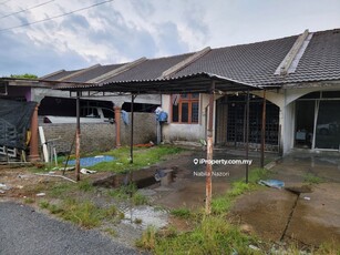 Rumah untuk Dijual @ Repek, Pasir Mas