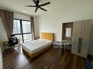 Sqwhere, Master Room with attached Private Bathroom, MRT Linked