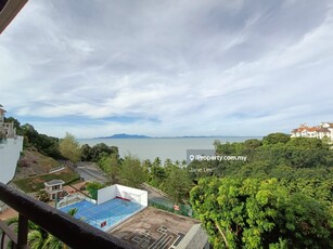 Stunning Seaview and hills view, do not missed out this unit for rent