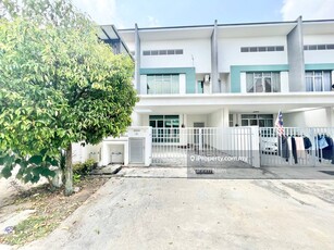 Terrace House Taman Suria Warisan, Kota Warisan, Sepang for sale