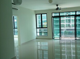 The Z Residence @ Bukit Jalil Freehold partly furnished Pool view