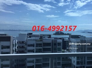 Waterfront condo with Sea view and Penang bridge view
