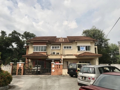 2-Storey Semi Detached House For Sale @ Taman Bukit Serdang, Seri Kembangan, Selangor