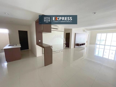 3 Bedrooms Corner Unit at The Wharf, Miri [High floors with Seaview]