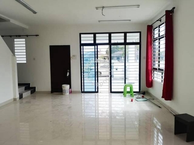 Facing Playground Sikamat Double Storey Terrace Corner for Sale