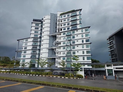 Merriton Apartment at Airport Bypass, Kuching