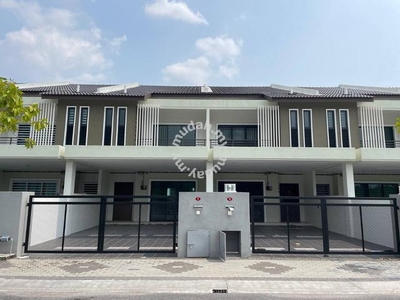 (BUMI LOT) 2 Storey Terrace House, Tiara Lake Pengkalan,Lahat