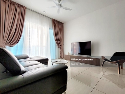 Queens Waterfront Fully Furnished Sea View Unit For Rent