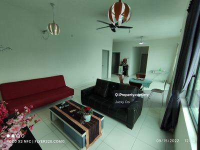 Sky Executive 4 rooms unit fully furnished