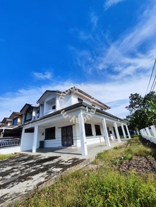Stunning Double Storey corner house in taman royal at mjc for sale