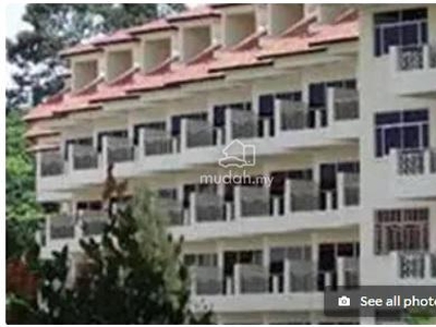Teluk Batik beach resort Apartment lumut unit for rent - 1 room