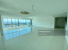 Exclusive Corner Duplex Penthouse with Perpetual KLCC View