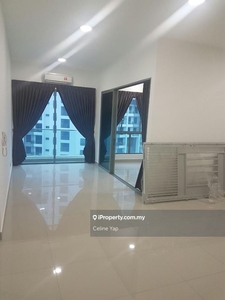 Cybersquare SOHO Cyberjaya Partial Furnished Unit Up For Sale!