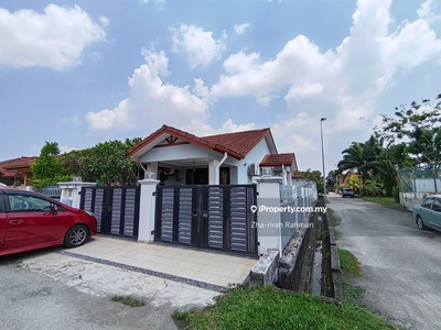Renovated Endlot 1 Storey (Casabella)Jalan Makyong Bandar Bukit Raja