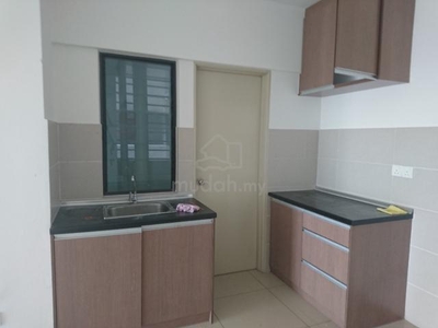 3 bedroom Unit in Alam Sanjung, Shah Alam, Batu Tiga