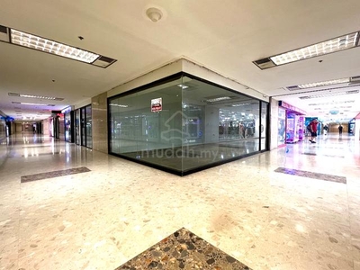 Center Point Retail Lot | 3rd Floor | Corner | 320 sqft | KK |