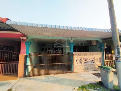[FACING OPEN] Rumah Teres Setingkat Taman Sri Tanjung Indah, Muar