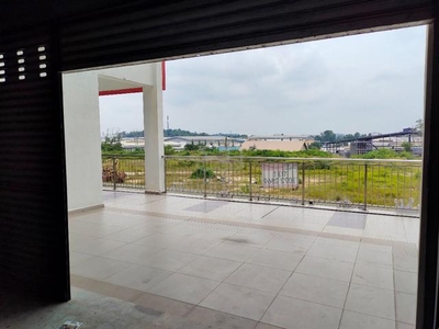 First Floor Unit For Rent At Oakland Commercial Centre 2