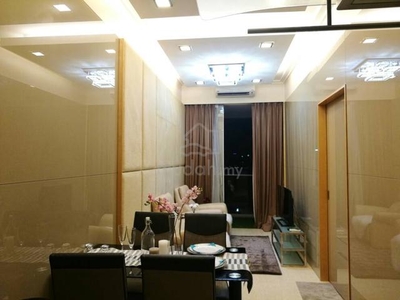 Fully furnished 231 TR Service Suite for rent KLCC & GOLF VIEW