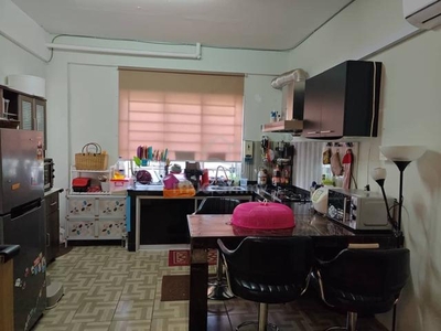 Fully furnished ground floor flat for rent