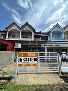 House Town Kuantan For Rent in Air Putih