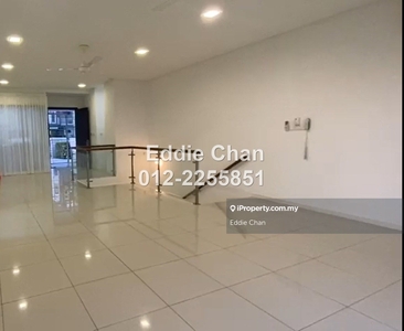KLCC View, Sunway Montana Townhouse Lower Unit, Well-Maintained