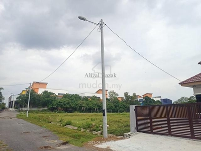 Lot Banglo siap infra Sungai Ramal Luar sebelah highway SILK