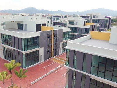 Office at Setia Alam untuk sewa 1st Floor & Rooftop with Lift