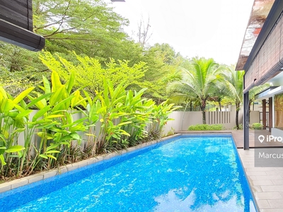 One & Only Corner Big Pool Bungalow with Nice Landscaping